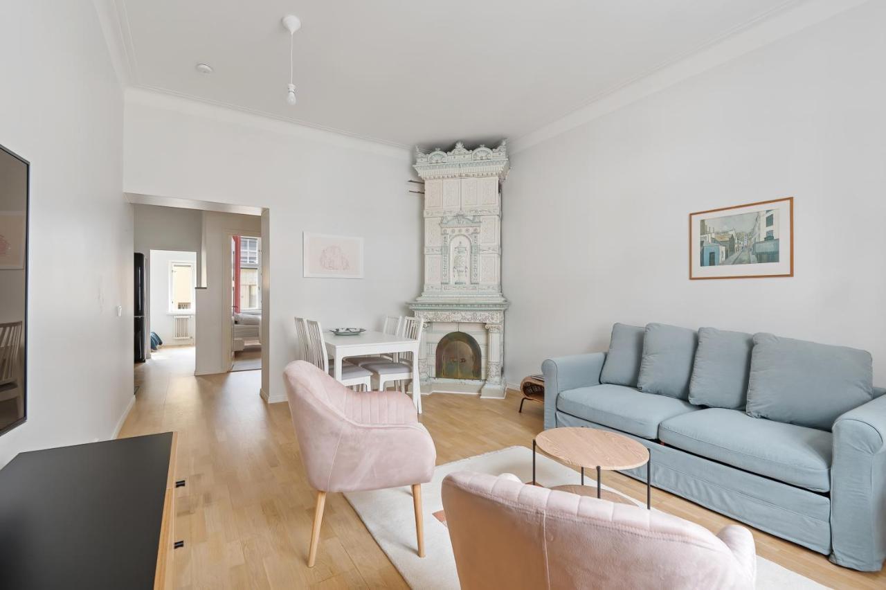 Wehost Fabulous 2Br In Prestigious Punavuori @Iso Roobertinkatu 26 Helsinki Exterior photo